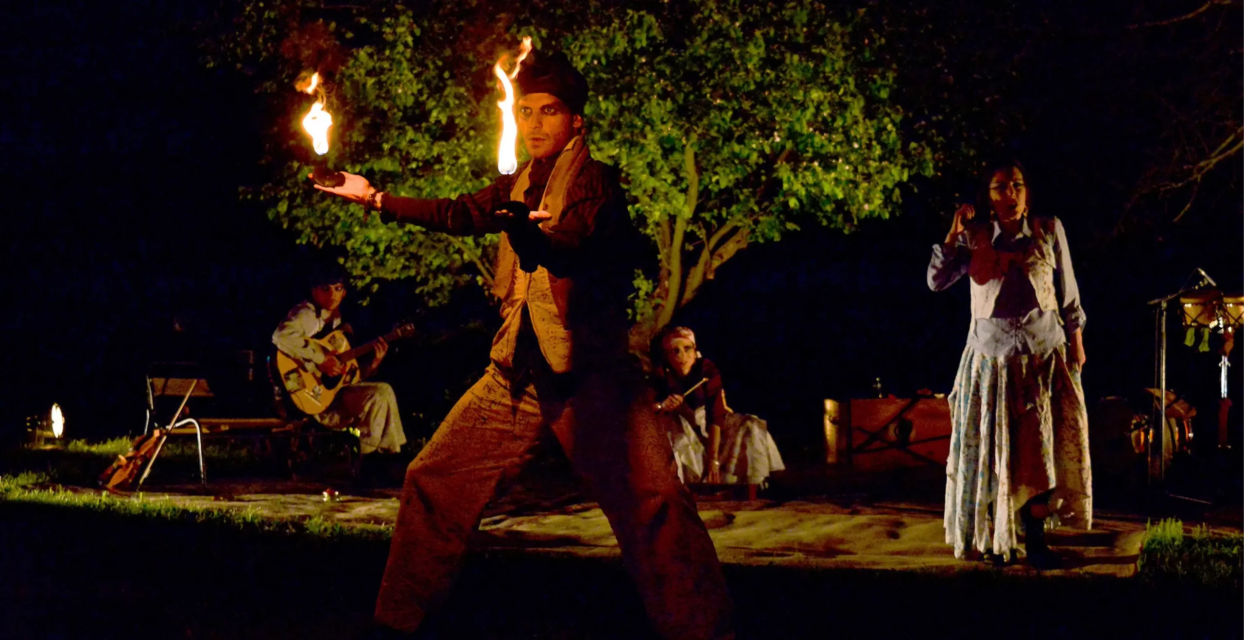 Baxtalo Drom - Spectacle du Théâtre d'Anoukis - Création 2014 - Sur les traces de Papusza