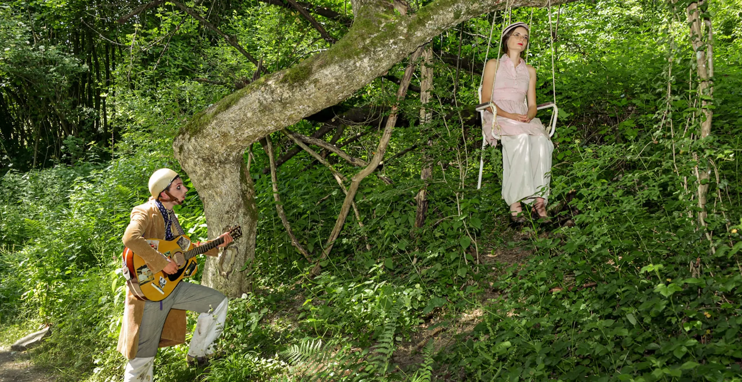 Revotopie, un spectacle du Théâtre d'Anoukis du cycle Itinéraire de travers