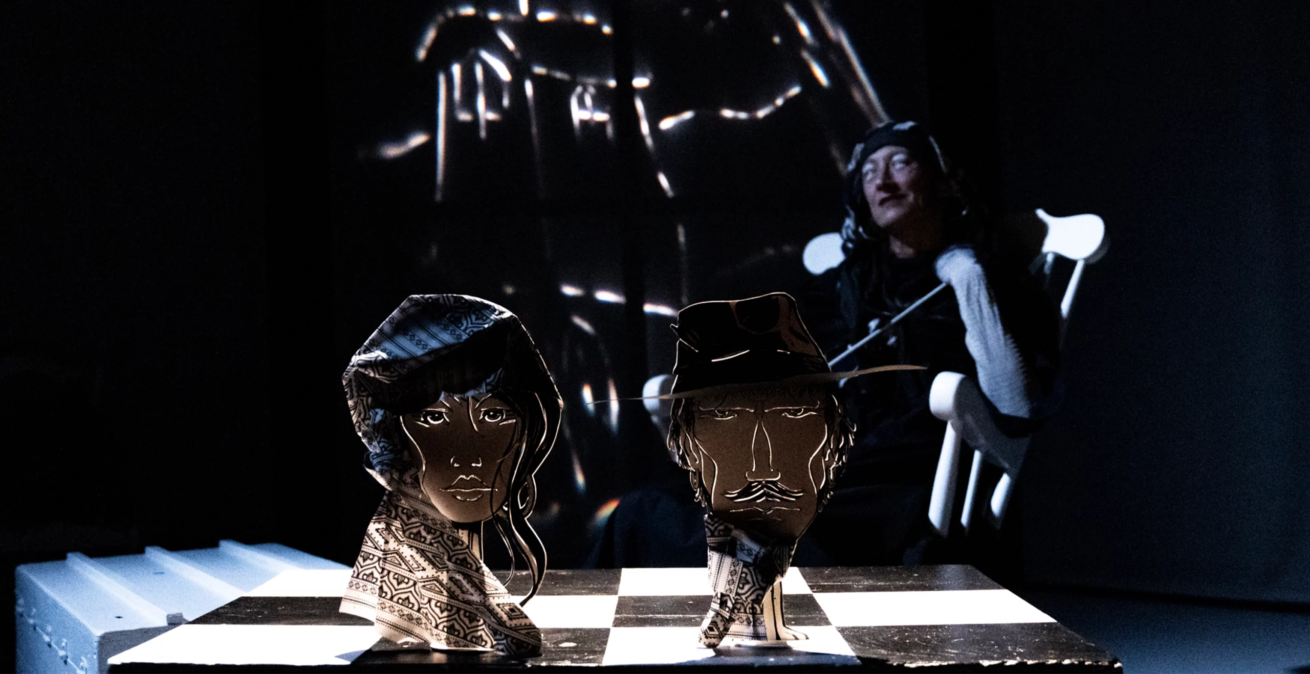 spectacle Sara, ou comment naissent les secrets. Création du Théâtre d'Anoukis